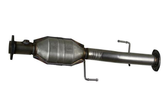 direct-fit catalytic converter fits 1999-2000 Toyota 4Runner 2.7L and 1999-2002 Toyota 4Runner 3.4L V6 rear front Federal EPA with gaskets 7714069 Schultz