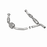 MagnaFlow direct-fit catalytic converter for 2007-2008 Ford 4.6L stainless steel CARB compliant OBDII 51640