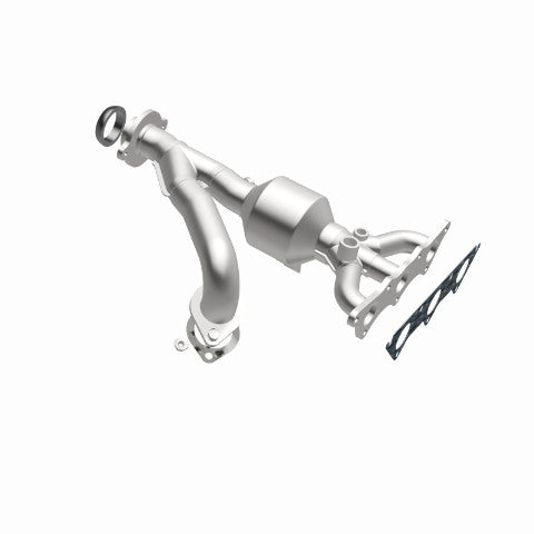 MagnaFlow direct-fit catalytic converter fits 2004-2010 Mitsu Endeavor 3.8L stainless steel CARB compliant OBDII 51763