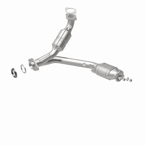 MagnaFlow direct-fit catalytic converter fits 2001-2002 Mitsu Montero 3.5L stainless steel Federal EPA compliant OBDII 24233