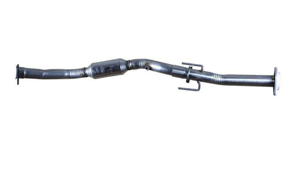 direct-fit catalytic converter fits 2003 Isuzu Ascender 4.2L and 2002-2005 Chevy Trailblazer EXT 4.2L L6 rear front Federal EPA gasket included 7718020 Schultz