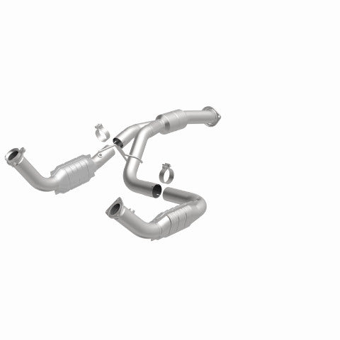 MagnaFlow direct-fit catalytic converter fits 2011-2013 Chev Silverado 2500 HD 6.0L for Silverado 2500 6.0L CARB compliant 51812