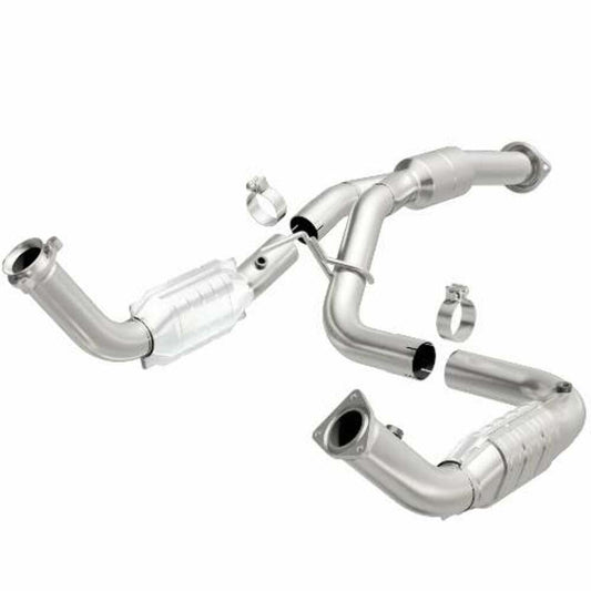 11-13 Chev Silverado 2500 HD 6.0L Direct-Fit Catalytic Converter 51812 Magnaflow