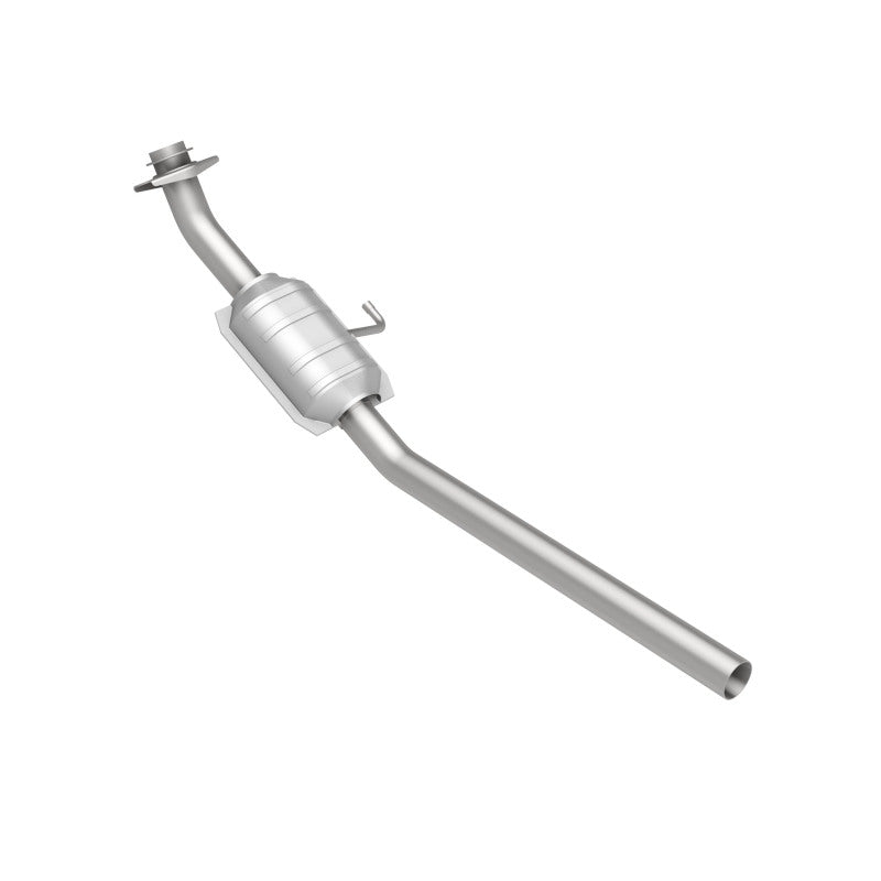 MagnaFlow direct-fit catalytic converter fits 1984-1987 Dodge Caravan, Plymouth Voyager, and additional vehicles. Avoid potential exhaust leaks by using the included gaskets to get