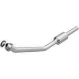 MagnaFlow direct-fit catalytic converter fits 1988-1995 Dodge Caravan, 1987-1995 Plymouth Voyager, and additional vehicles. Avoid potential exhaust leaks by using the included gask