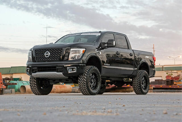 Fits Nissan Titan 4WD (2017-2024) 6 Inch Lift Kit; 87820A