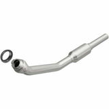 MagnaFlow direct-fit catalytic converter fits 1989-1990 Dodge Caravan and Plymouth Voyager. Avoid potential exhaust leaks by using the included gaskets to get a proper seal and 198