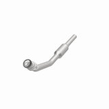MagnaFlow direct-fit catalytic converter fits 1989-1990 Dodge Caravan and Plymouth Voyager. Avoid potential exhaust leaks by using the included gaskets to get a proper seal and 198