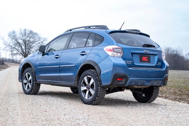 Fits Subaru Crosstrek (16-17)/XV Crosstrek (13-15) 4WD 2 Inch Lift Kit; 90400