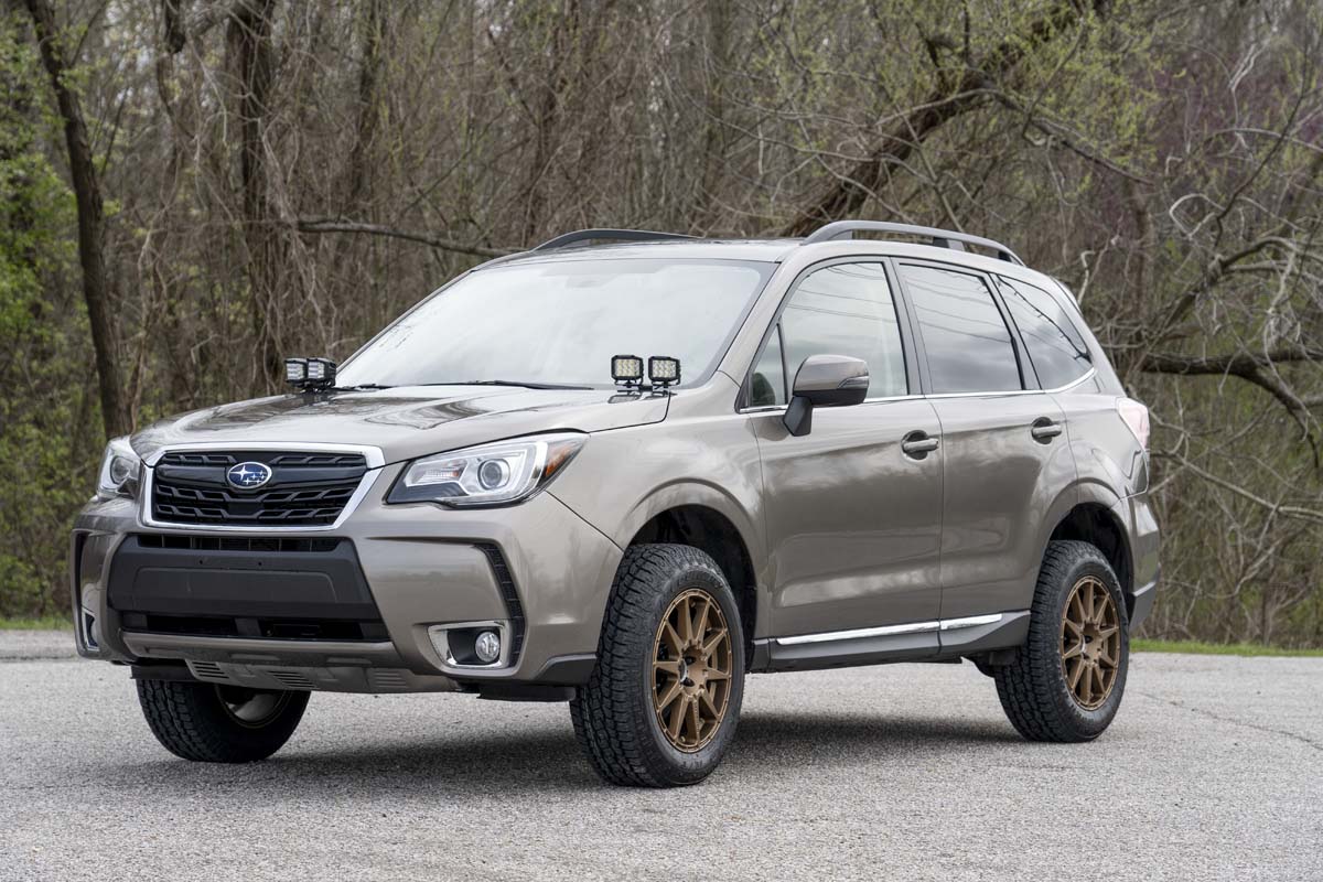 Fits Subaru Forester 4WD (2014-2018) 2 Inch Lift Kit; Loaded Strut; 90501