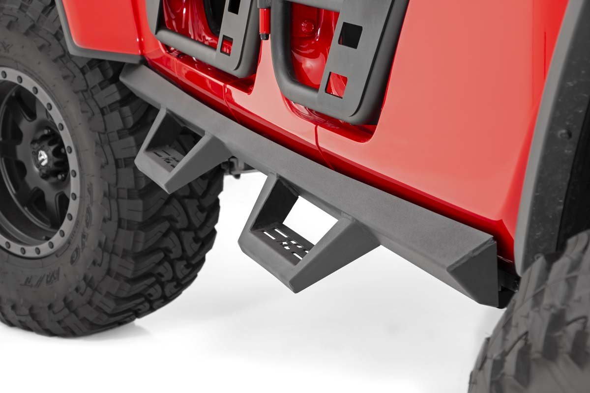 Steps for 2020-2024 Jeep Gladiator by Rough Country