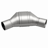 MagnaFlow universal catalytic converter 2.5 inch inlet/outlet stainless steel CARB compliant OBDII 91086