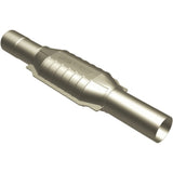 MagnaFlow direct-fit catalytic converter fits 1992-1994 GM Blazer/Yukon/Suburb stainless steel Federal EPA compliant OBDII 93488