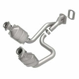 MagnaFlow direct-fit catalytic converter for 2005-2007 Ford F-250 5.4L stainless steel Federal EPA compliant OBDII 93103