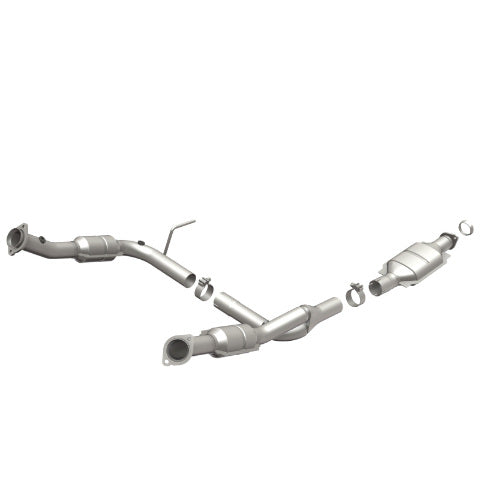 MagnaFlow direct-fit catalytic converter for 2002-2005 Ford stainless steel CARB compliant 93108