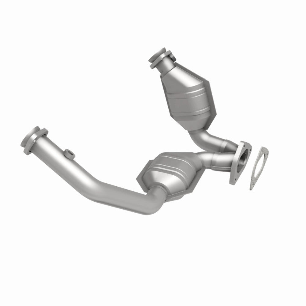 MagnaFlow direct-fit catalytic converter for 1998-2000 Ford 3 inch inlet 4 inch outlet stainless steel Federal EPA compliant OBDII 93110