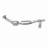MagnaFlow direct-fit catalytic converter fits 1999-2002 Expedition 5.4L 4wd 5.4L stainless steel Federal EPA compliant OBDII 93128