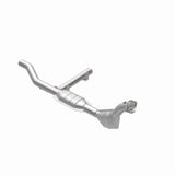 MagnaFlow direct-fit catalytic converter for 1997-1998 Ford 4.6 inch inlet/outlet stainless steel Federal EPA compliant OBDII 93130