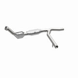 MagnaFlow direct-fit catalytic converter fits 01 Ford Trucks 4.6L stainless steel Federal EPA compliant OBDII 93153