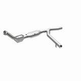MagnaFlow direct-fit catalytic converter fits 01 Ford Trucks 4.6L stainless steel Federal EPA compliant OBDII 93153