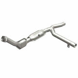 MagnaFlow direct-fit catalytic converter fits 01 Ford Trucks 4.6L stainless steel Federal EPA compliant OBDII 93153