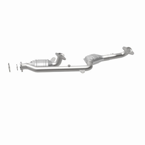 MagnaFlow direct-fit catalytic converter fits 1995-2002 Lincoln Continental 4.6L and 1995-1997 Continental 4.6 front 4.6 inch inlet/outlet stainless steel Federal EPA compliant OBD