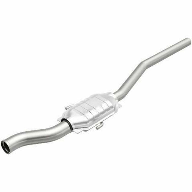 MagnaFlow direct-fit catalytic converter for 1979-1987 Dodge 2.5 inch inlet/outlet stainless steel Federal EPA compliant OBDII 93244