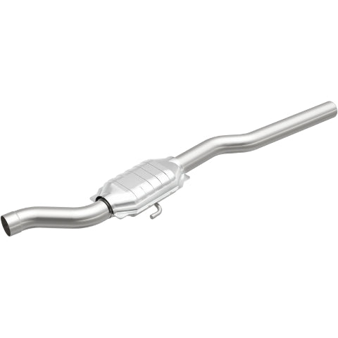 MagnaFlow direct-fit catalytic converter for 1988-1989 Dodge 2.5 inch inlet/outlet stainless steel Federal EPA compliant OBDII 93276