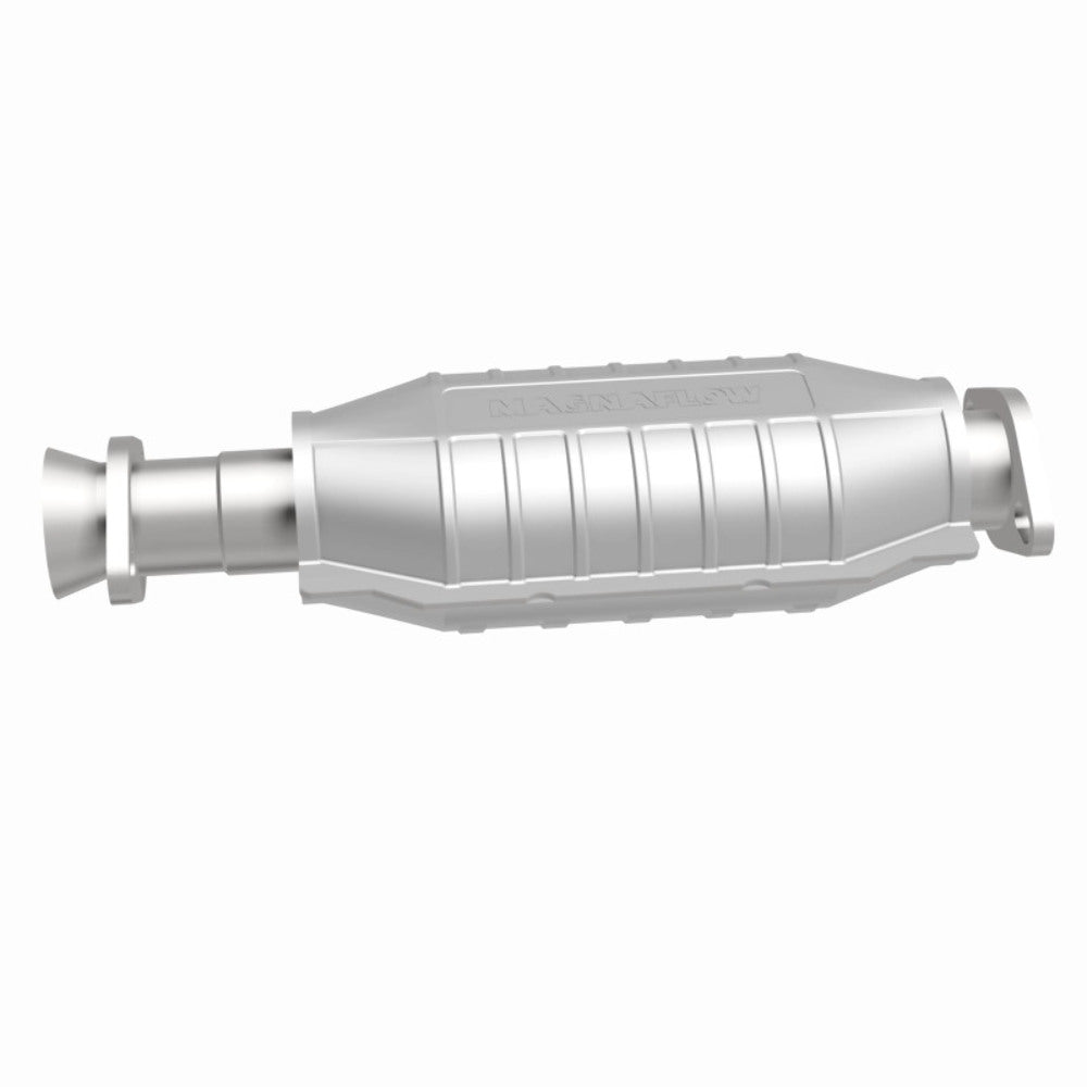 MagnaFlow direct-fit catalytic converter fits 1994-2000 Mitsubishi Montero 3.5L and 1996 Mitsubishi Montero 3.0L 3.5L stainless steel Federal EPA compliant OBDII 93286
