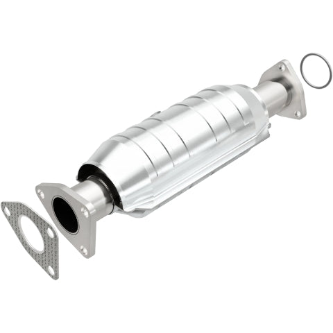 MagnaFlow direct-fit catalytic converter for 2003-2004 Honda Pilot 3.5L stainless steel Federal EPA compliant OBDII 93363