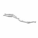 MagnaFlow direct-fit catalytic converter fits 1994-1995 Mercedes-Benz S500, Mercedes-Benz S420, and additional vehicles. Hardware is included to eliminate the hassle of working wit