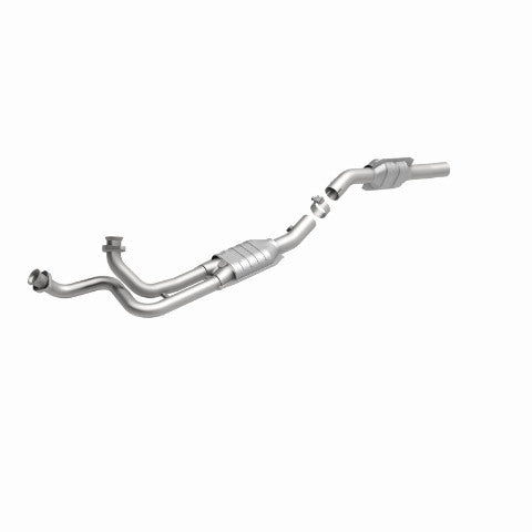 MagnaFlow direct-fit catalytic converter fits 1996 Ford E-250 Econoline, 1996 Ford E-150 Econoline, and more, this and 1996 Ford E-150 4.9L stainless steel Federal EPA compliant OB