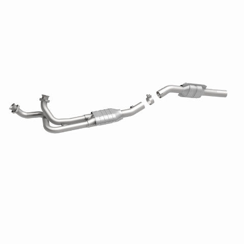 MagnaFlow direct-fit catalytic converter fits 1996 Ford E-250 Econoline, 1996 Ford E-150 Econoline, and more, this and 1996 Ford E-150 4.9L stainless steel Federal EPA compliant OB