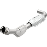 MagnaFlow direct-fit catalytic converter for 1999-2000 Ford F-150 4.2L stainless steel Federal EPA compliant OBDII 93392