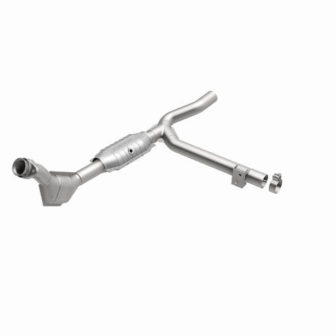 MagnaFlow direct-fit catalytic converter for 1999-2000 Ford F-150 4.2L stainless steel Federal EPA compliant OBDII 93393