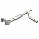 MagnaFlow direct-fit catalytic converter for 1999-2000 Ford F-150 5.4L passenger side stainless steel Federal EPA compliant OBDII 93397
