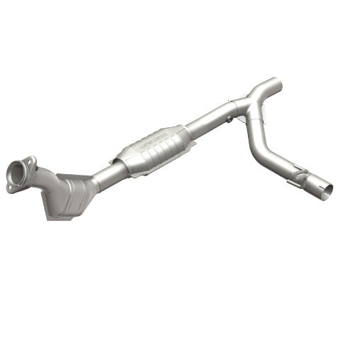 MagnaFlow direct-fit catalytic converter for 1999-2000 Ford F-150 5.4L passenger side stainless steel Federal EPA compliant OBDII 93397