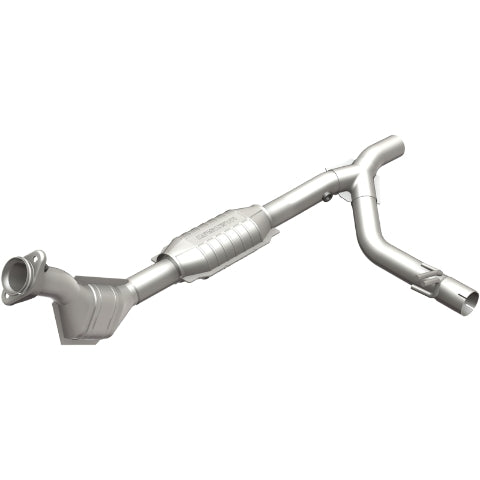 MagnaFlow direct-fit catalytic converter for 1999-2000 Ford F-150 5.4L passenger side stainless steel Federal EPA compliant OBDII 93397