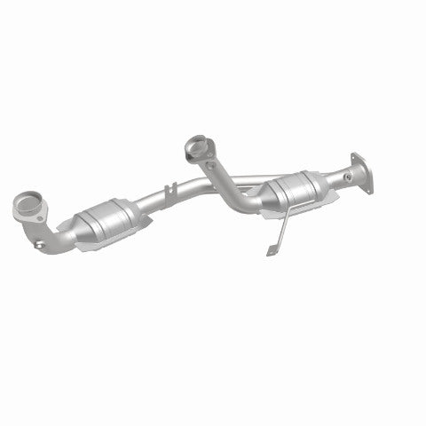 MagnaFlow direct-fit catalytic converter fits 1996-1999 Ford Taurus 3.0L and 1996-1999 Mercury Sable 3.0L stainless steel Federal EPA compliant OBDII 93436