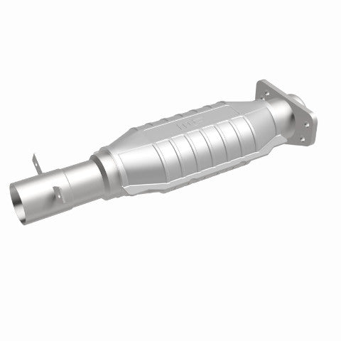 MagnaFlow direct-fit catalytic converter for 1988-1994 Chevy 2.5 inch inlet/outlet stainless steel Federal EPA compliant OBDII 93486