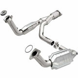 MagnaFlow direct-fit catalytic converter fits 2006-2009 Chevrolet Trailblazer, 2007-2009 GMC Envoy, and additional vehicles and 2006-2009 TB/Envoy 5.3/6.0 5.3 inch inlet/outlet sta