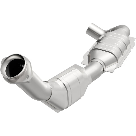 MagnaFlow direct-fit catalytic converter fits 01 Ford Trucks 4.6L stainless steel Federal EPA compliant OBDII 93628
