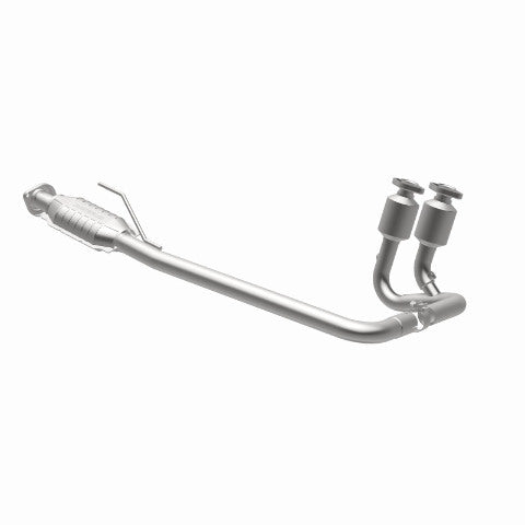 MagnaFlow direct-fit catalytic converter for 2004-2006 Jeep Wrangler 4 inch inlet/outlet stainless steel Federal EPA compliant OBDII 93649