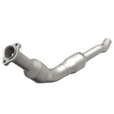 MagnaFlow direct-fit catalytic converter fits 2005-2009 Land Rover LR3 and 2006-2009 Land Rover Range Rover Sport. Hardware is included to eliminate the hassle of working with corr