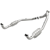MagnaFlow direct-fit catalytic converter fits 1994-1995 Land Rover Defender 90, Land Rover Discovery, and additional vehicles. Hardware is included to eliminate the hassle of worki