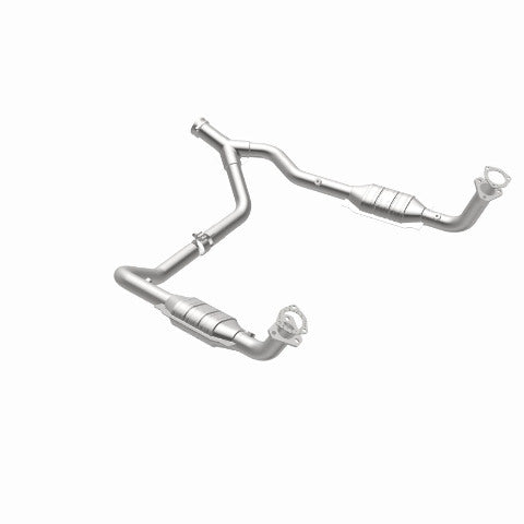 MagnaFlow direct-fit catalytic converter fits 1996-2002 Land Rover Range Rover HSE 4.6L and 1996-2000 Land Rover Range Rover 4.0L stainless steel Federal EPA compliant OBDII 93694