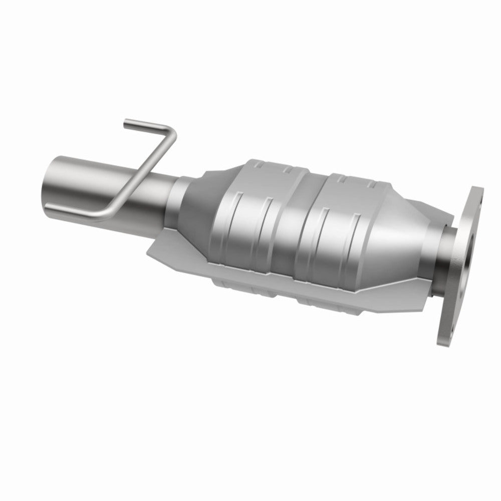 MagnaFlow direct-fit catalytic converter fits 1995-2001 Lincoln Continental 4.6L and 1995-2002 Lincoln Continental stainless steel CARB compliant 441412