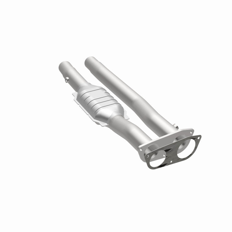 MagnaFlow direct-fit catalytic converter for 1996-1999 Chevy 7.4L stainless steel CARB compliant 4451471