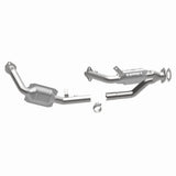 MagnaFlow direct-fit catalytic converter for 1996-1999 Ford stainless steel CARB compliant 444034
