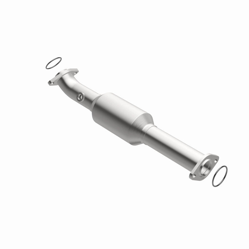 MagnaFlow direct-fit catalytic converter for 2012-2015 Toyota Tacoma 4.0L stainless steel CARB compliant 5592661